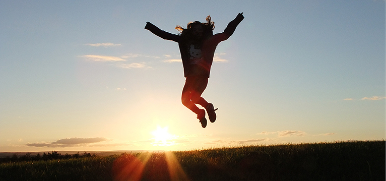 新宝GG「创造奇迹的游戏平台」